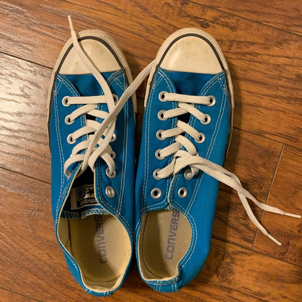 Women’s Converse high tops